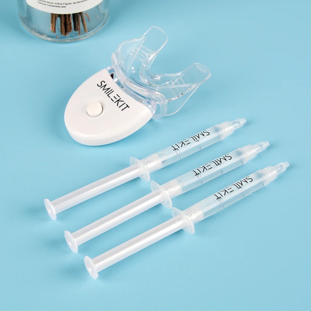 Macchina Portatile LED per Sbi - Teeth Whitening Led Kit recensione e prezzo